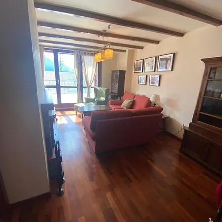 公寓 Bajo Con Terraza Y Vistas A Montana En 福米加尔