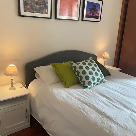 Bajo Con Terraza Y Vistas A Montana En Daire