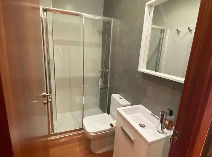 Apartamento Bajo Con Terraza Y Vistas A Montana En *